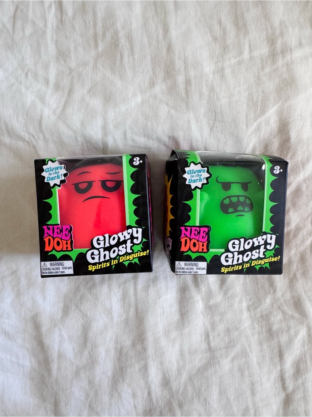 Two Glowy Ghost Needoh